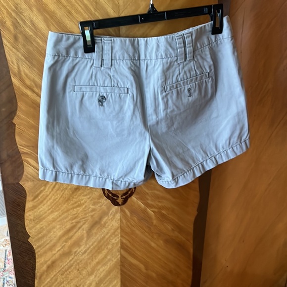 Loft Low Rise Shorts - Picture 2 of 2